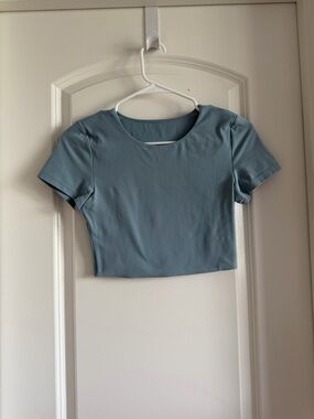 CRZ YOGA Womens Butterluxe Double Lined Short Sleeve Crop Tops Dusty Blue